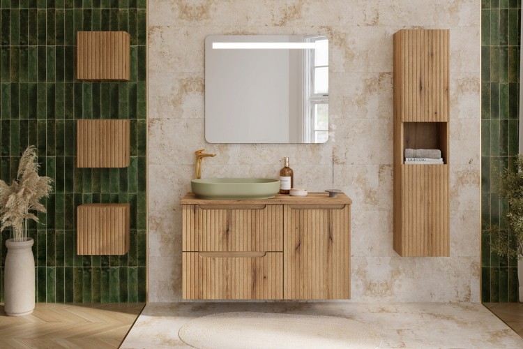54c1f3fdee4691b5f5deab100b4e2383.jpg