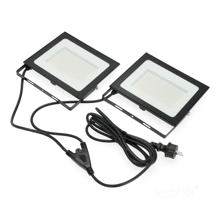 naswietlacz-led-tigra-tripod-2x100w-4000k-ip54-kobi-1a395cdc0ad64420a036f35e83331621-6feb97ce.jpg