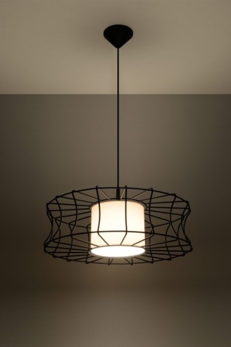 lampa-wiszaca-salerno-czarna-153e19fcc1ef4a38aabe9a07c84007b1-3e2f9e98.jpg