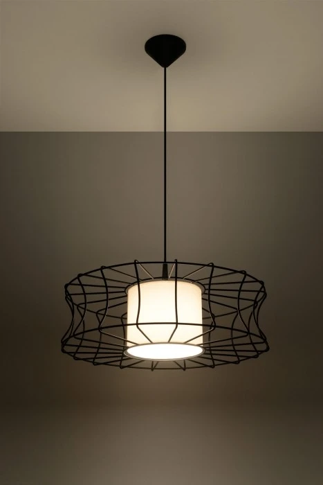 lampa-wiszaca-salerno-czarna-153e19fcc1ef4a38aabe9a07c84007b1-3e2f9e98.jpg