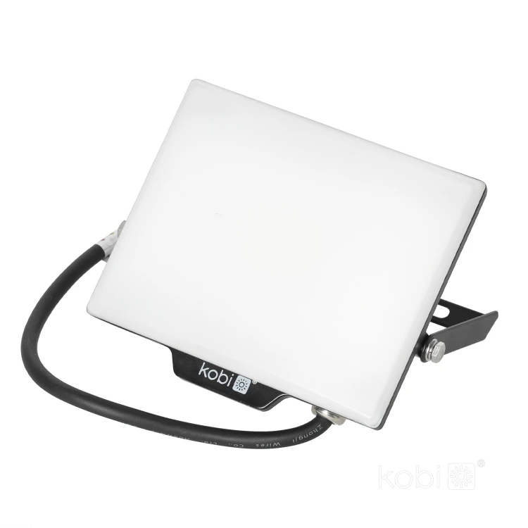 naswietlacz-led-delyo-mhn-30w-4000k-ip65-kobi-premium-5052c0715ef642df8460b904c11f319e-5d8017e6.jpg