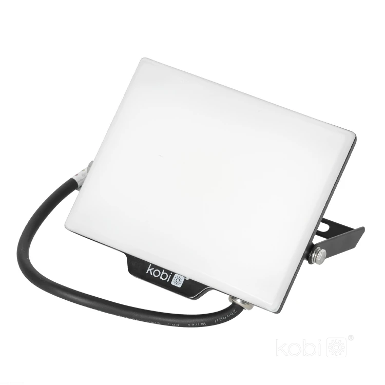 naswietlacz-led-delyo-mhn-30w-6000k-ip65-kobi-premium-f1a876b956c24d5aa42e8b3f049409dc-539a17aa.jpg