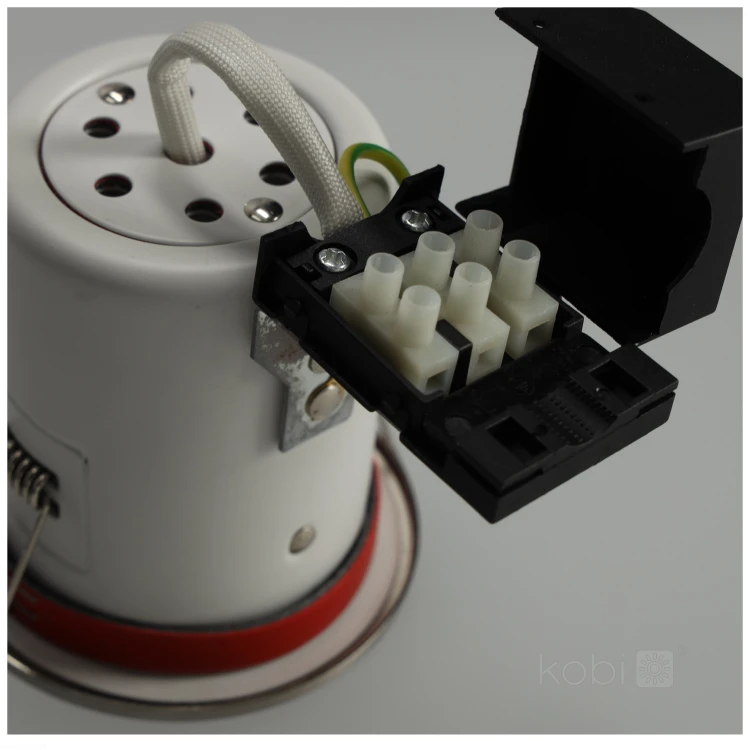 downlight-esf-001-r-1xgu10-mat-chrom-jvs-e0e86e465d9e462fb940cabb39cbd919-c9174ebc.jpg