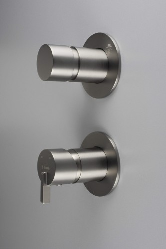 pol_pl_Bateria-prysznicowa-podtynkowa-z-przelacznikiem-natrysku-titanium-BQS-D44P-3607_2.jpg