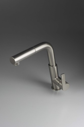 pol_pl_Bateria-kuchenna-z-wyciagana-wylewka-wyciagana-obrotowa-titanium-Silia-BQS-D73M-3609_2.jpg