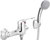 pol_pl_Bateria-prysznicowa-scienna-z-zestawem-prysznicowym-chrom-BYU-041M-4061_1.jpg