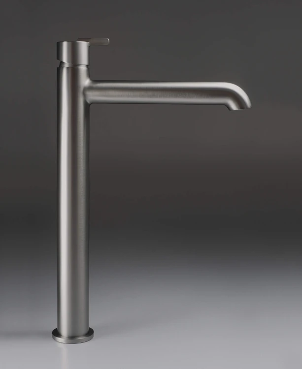 pol_pl_Bateria-umywalkowa-wysoka-stala-titanium-Silia-BQS-D20K-3600_2.jpg