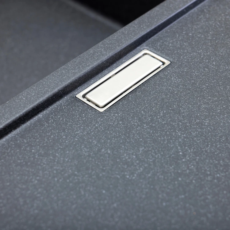 TONGA_SPT_711Y%20%282%29_133402.jpg