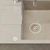 Zaslepka-do-otworu-pod-baterie-river-sand-plaska-bez-logo.jpg